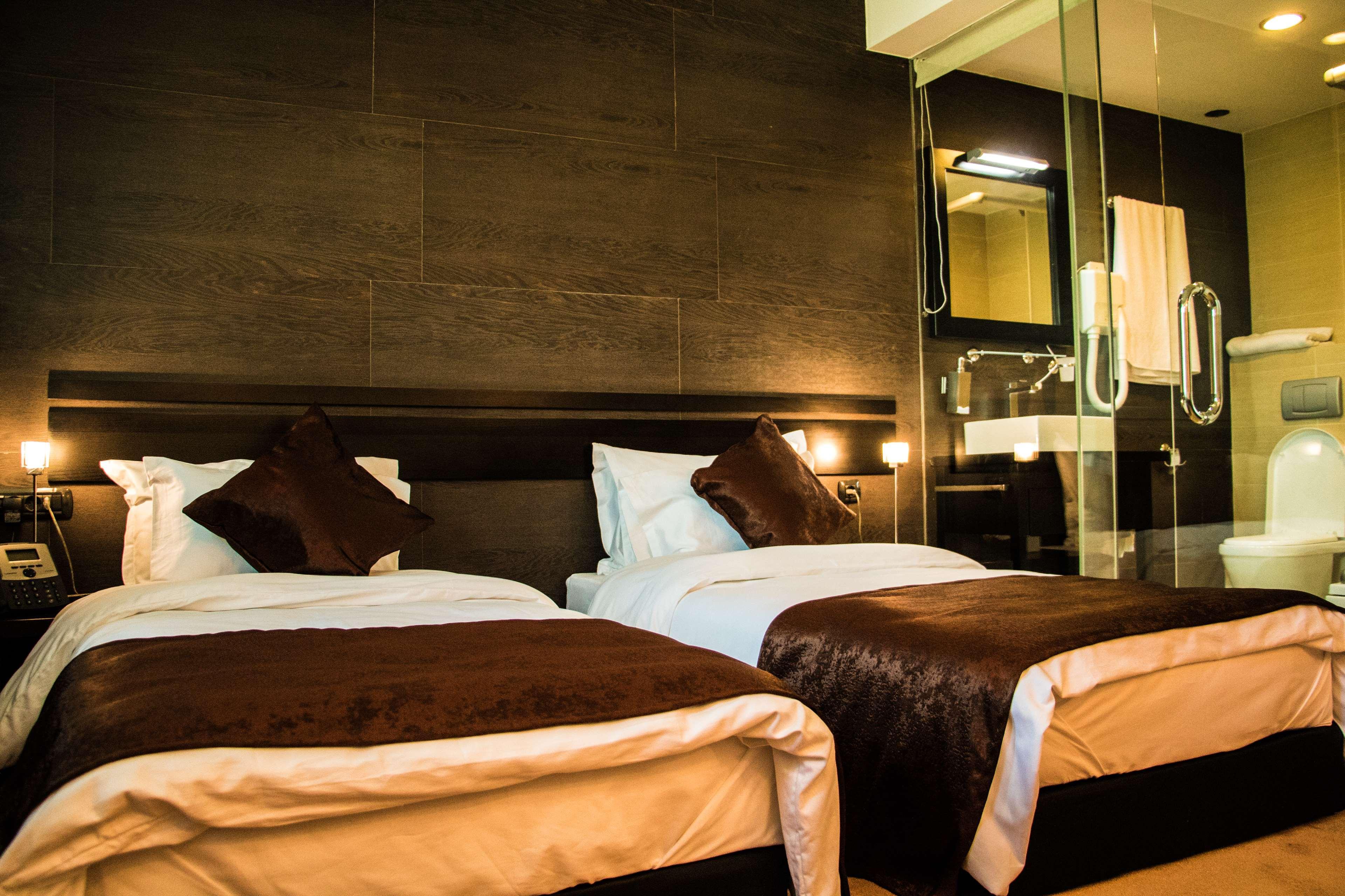 Best Western Hotel Galla Sllatine e Madhe 外观 照片