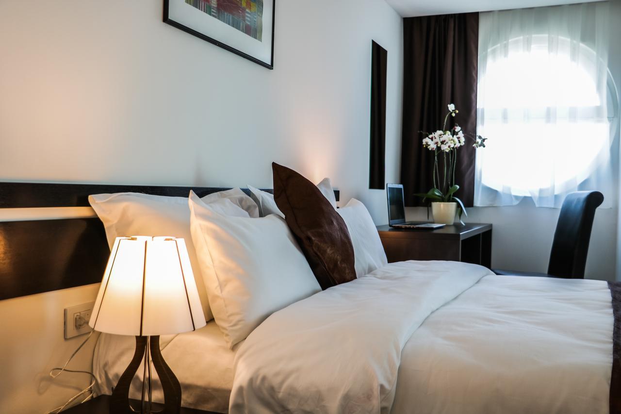 Best Western Hotel Galla Sllatine e Madhe 客房 照片